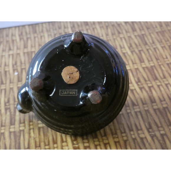 Vintage Tilso Redware Salt Shaker Made in Japan - Picture 7 of 8